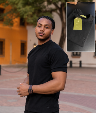 T-Shirt AVO — Negro