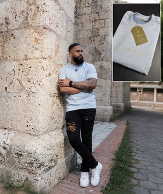 T-Shirt AVO — Celeste