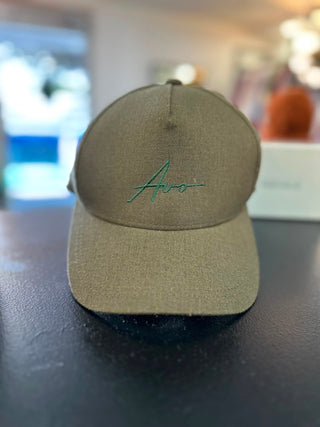 Gorra AVO Lino — OLIVA